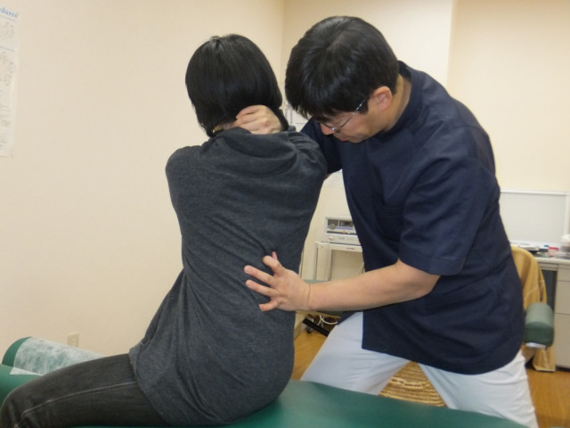 胸椎の筋エネルギーテクニック